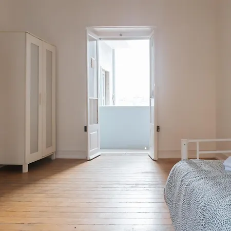 Daniela's Central 307 Lizbona