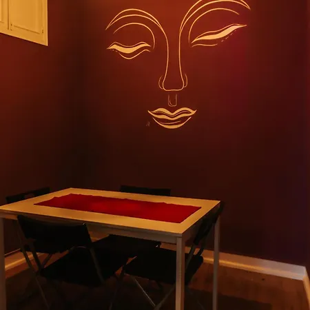 Πανσιόν Daniela's Central 307 *